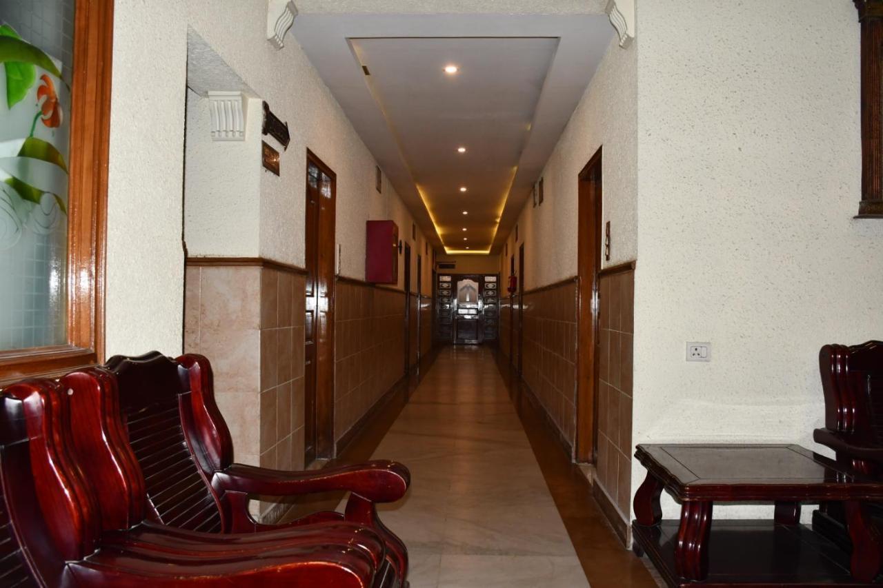 Hotel Tourist Inn Siliguri Extérieur photo